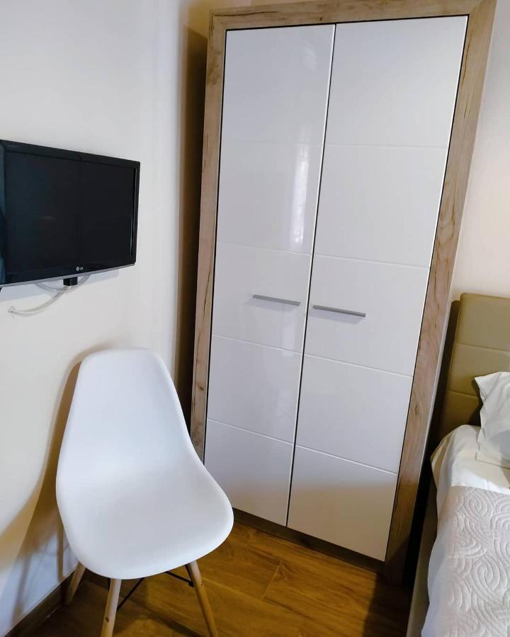 Ferienwohnung Eveline House Kallirákhi Exterior foto