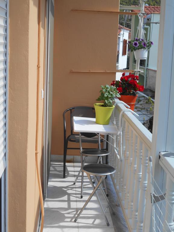Ferienwohnung Eveline House Kallirákhi Exterior foto