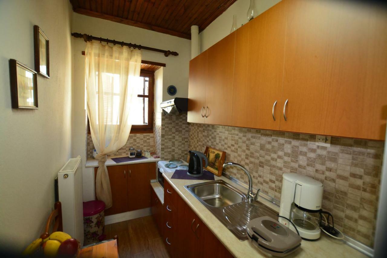 Ferienwohnung Eveline House Kallirákhi Exterior foto