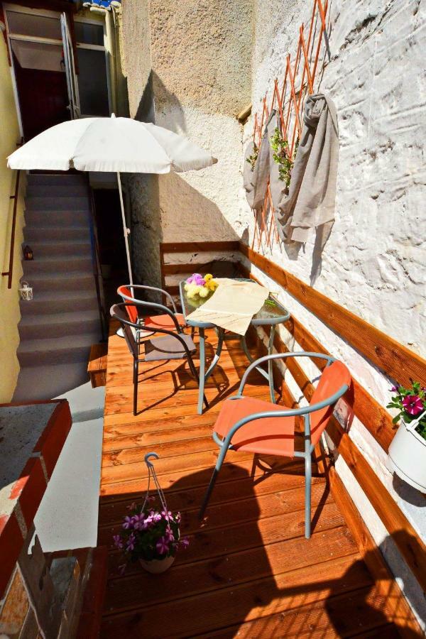 Ferienwohnung Eveline House Kallirákhi Exterior foto